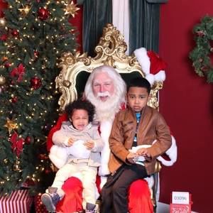 Meet your Posher, Esthela